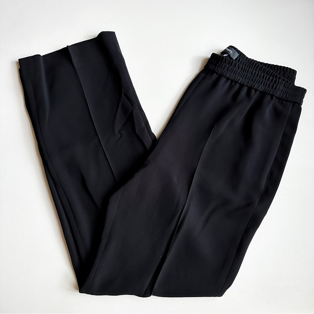 Theory Pull On Straight Leg Trousers in Smooth Admiral Crepe Black  8